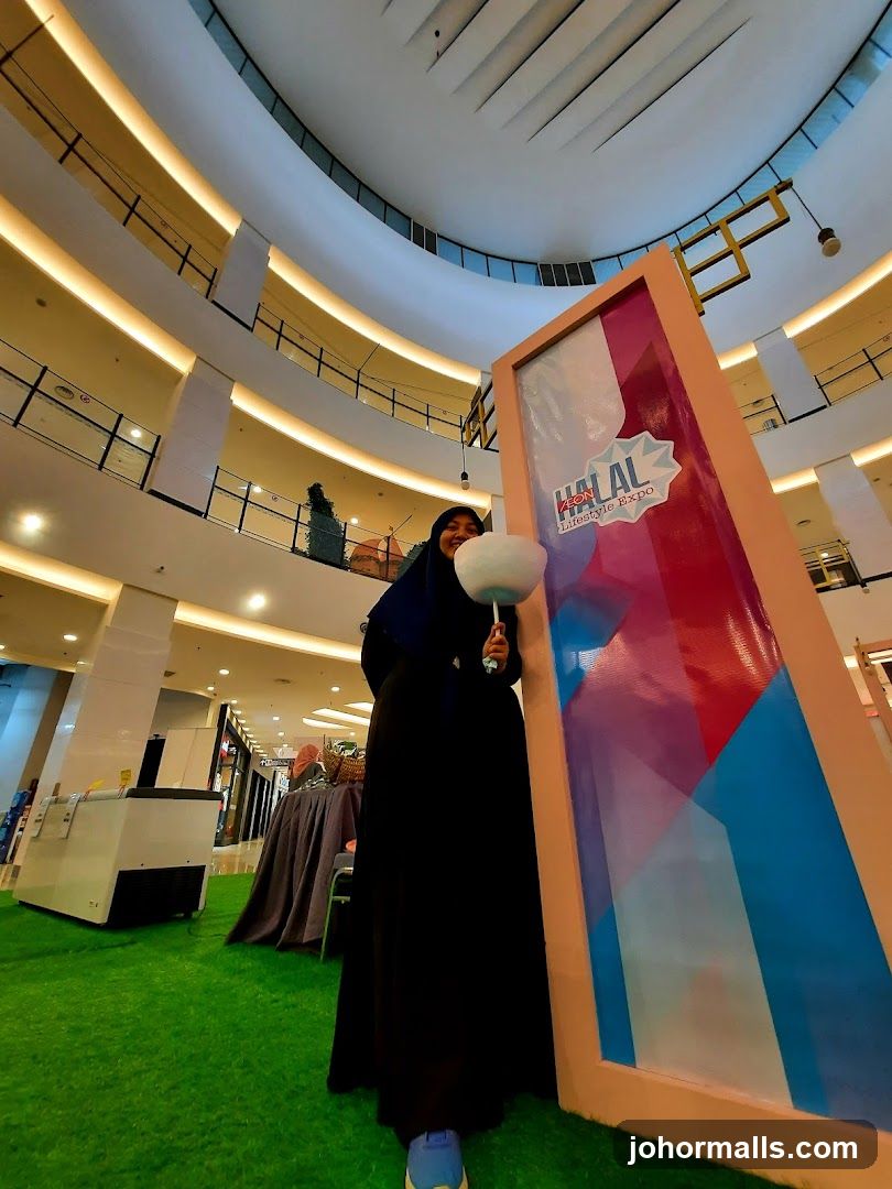 Woman at Halal Lifestyle Expo