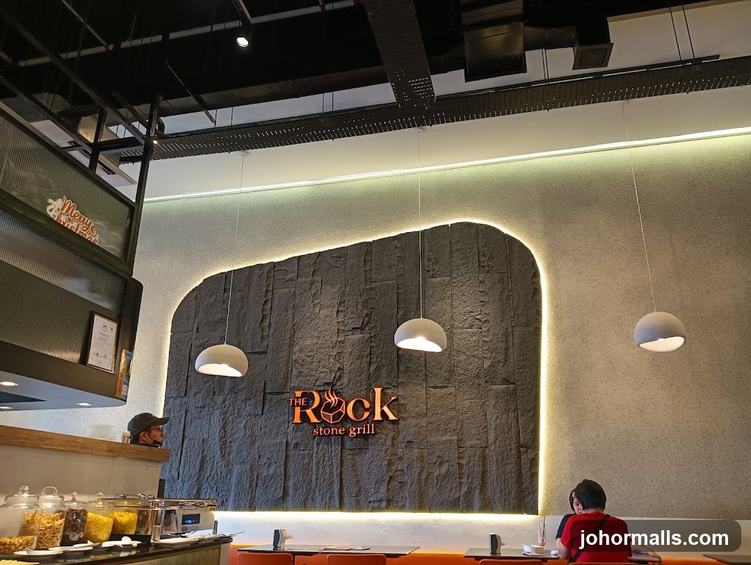 The Rock Stone Grill (Eco Galleria)