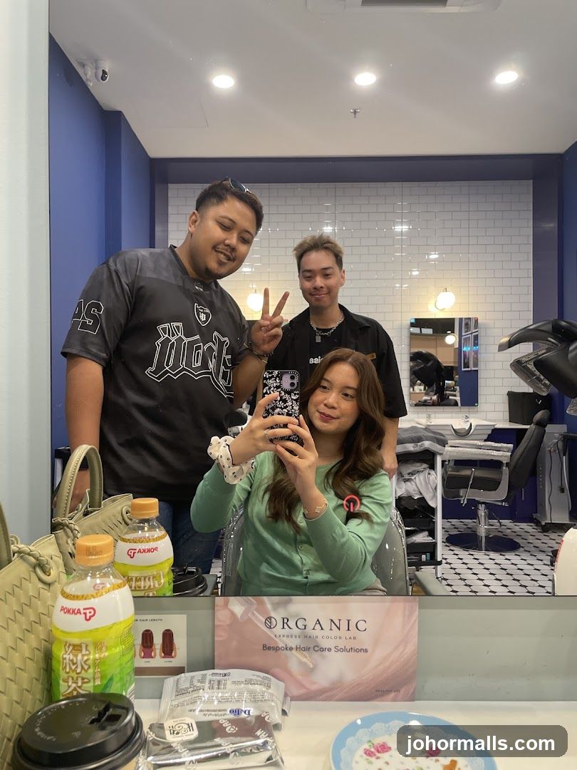 Salon Selfie