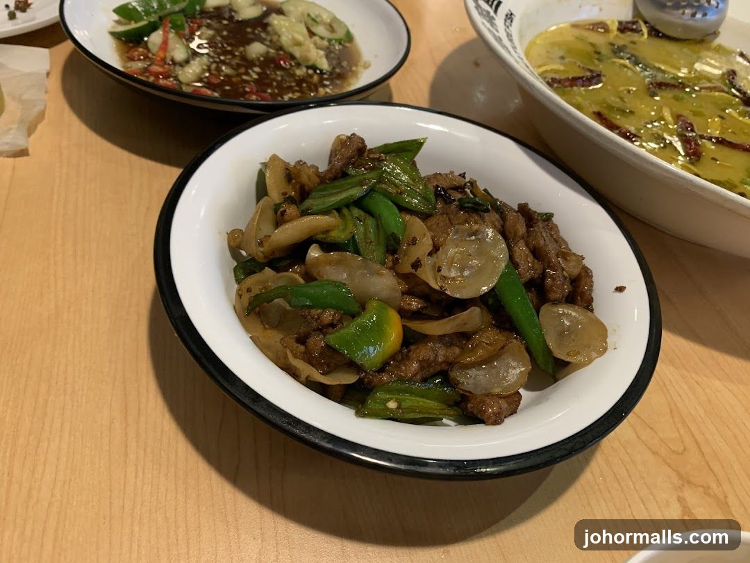 Stir-fried Beef with Vegetables