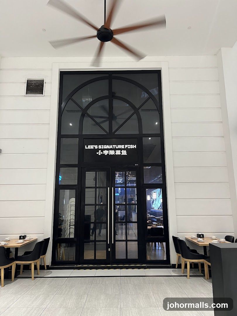 小李酸菜鱼 Lee’s Signature Fish ( Eco Galleria )