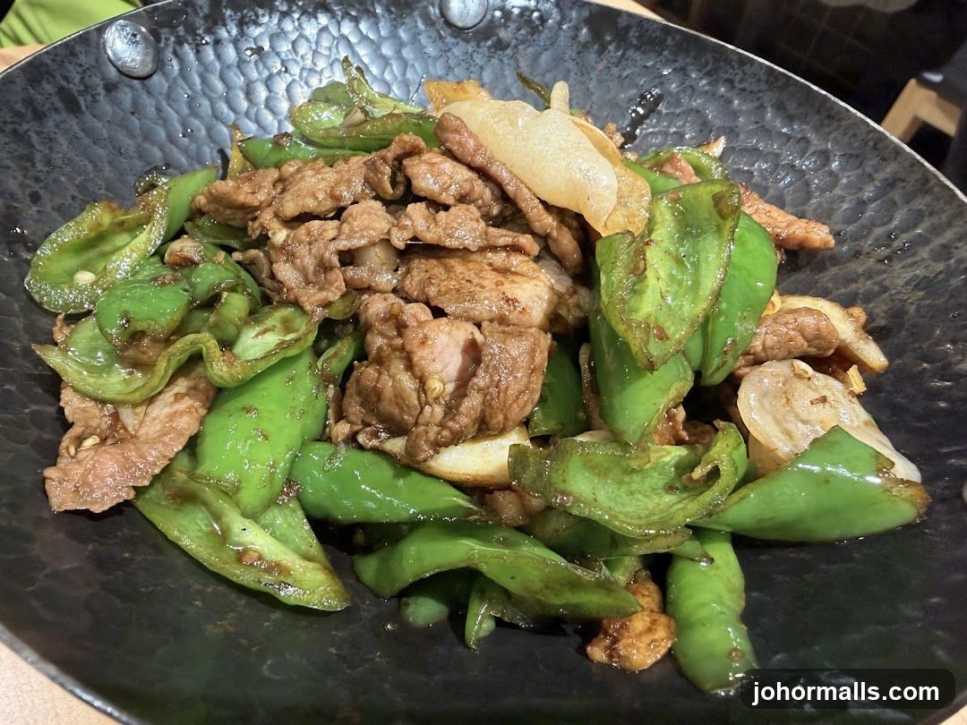 Stir-fried Beef and Peppers