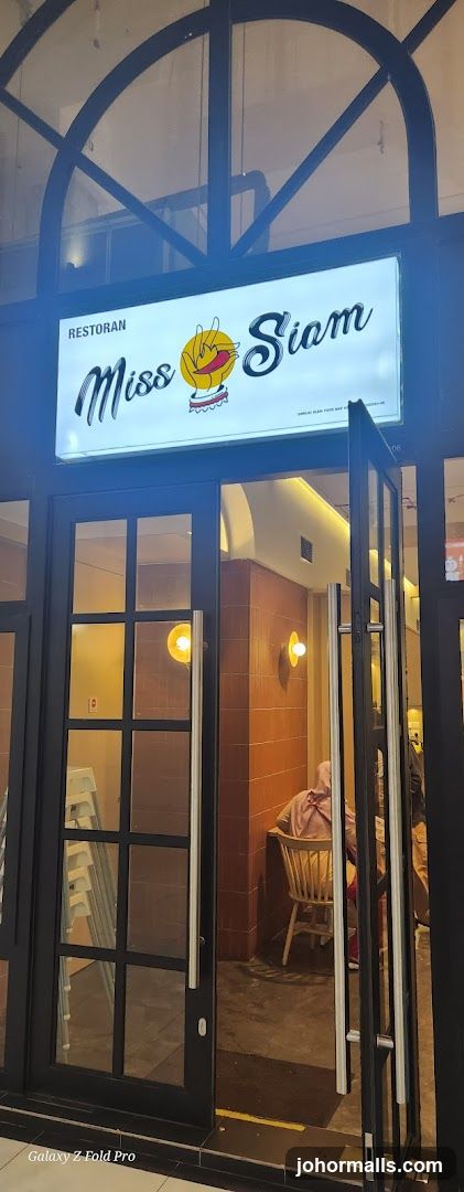 Miss Siam - Eco Botanic
