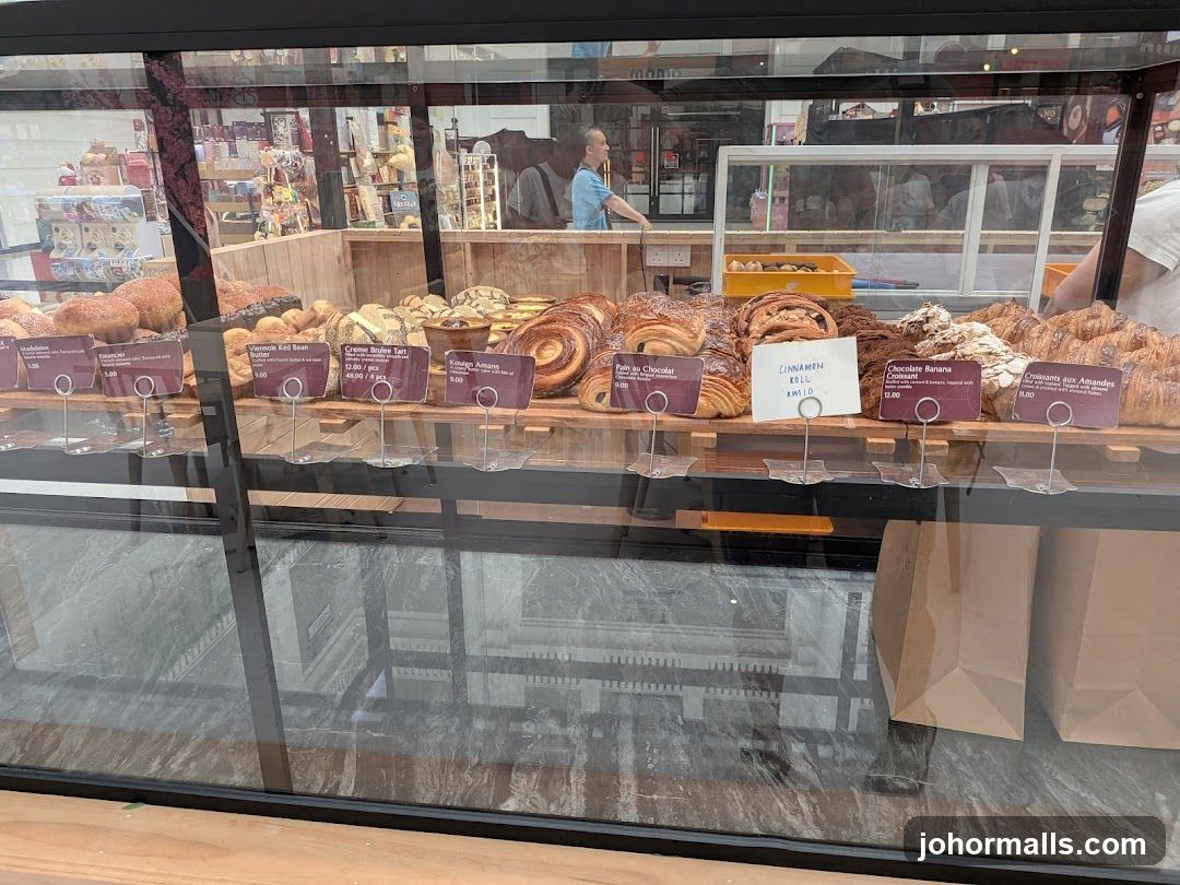 Bakery Display
