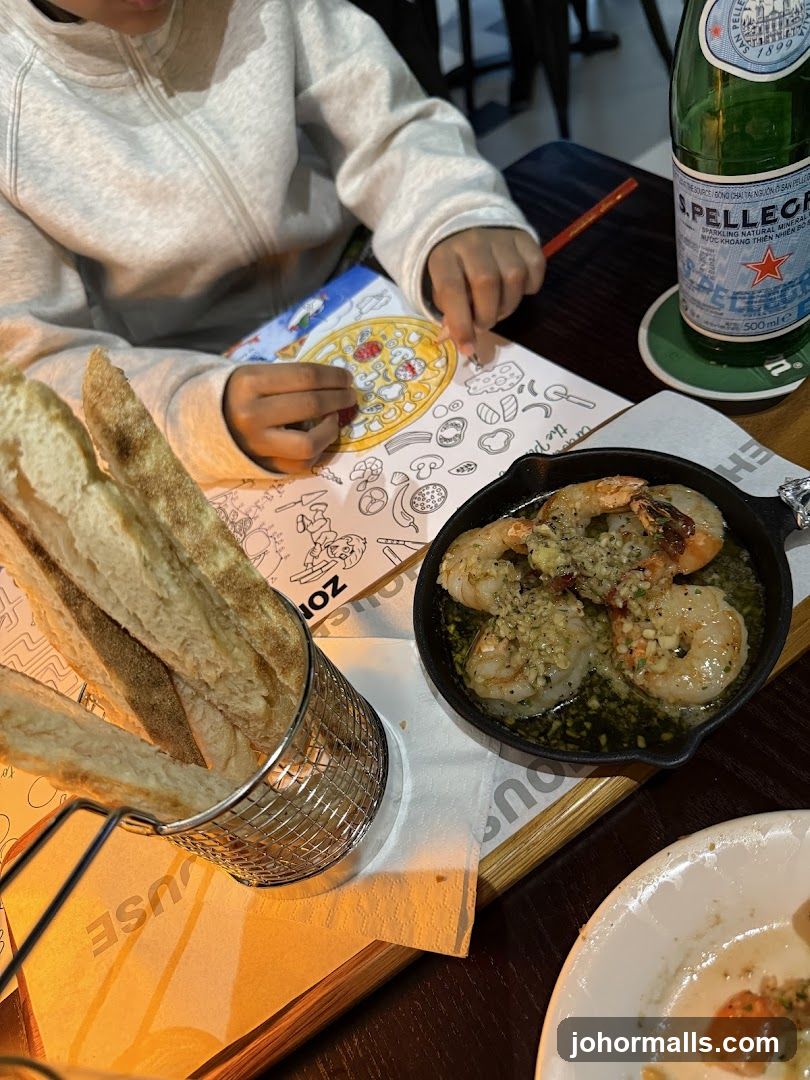 Garlic Shrimp and Bread