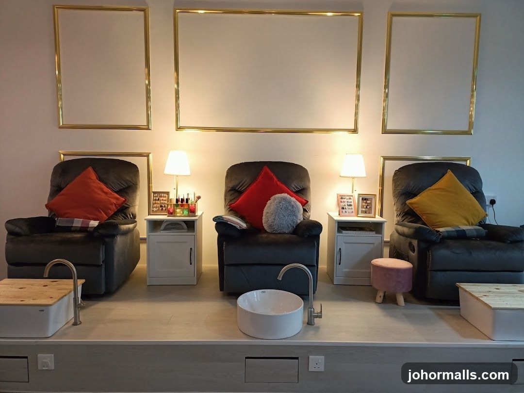 Pedicure Chairs and Foot Baths