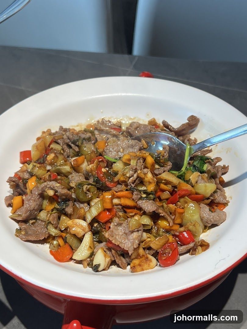 Stir-fried Beef with Vegetables