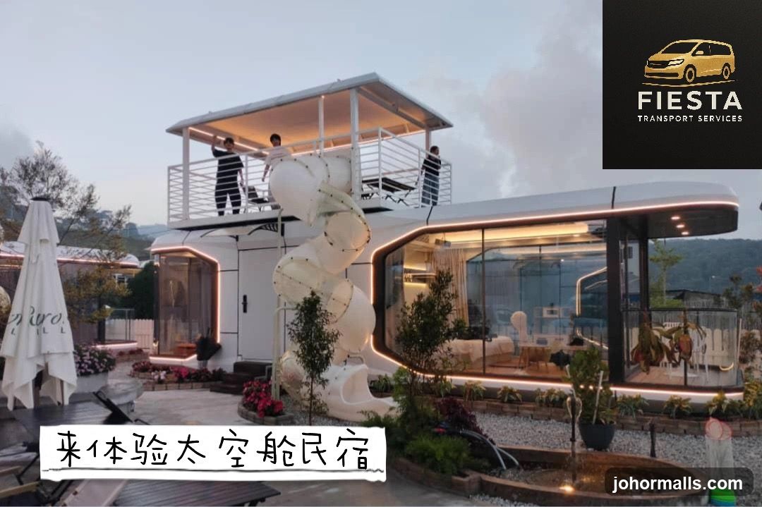 Futuristic Capsule Accommodation