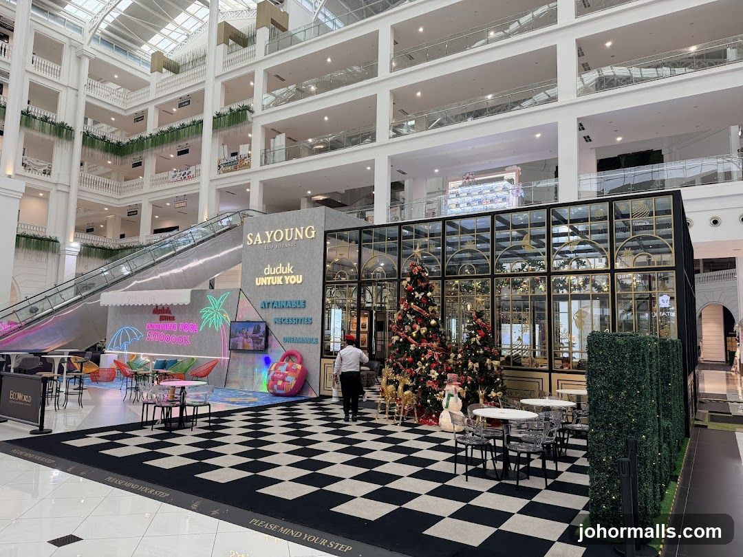 Indoor mall atrium with Christmas decorations