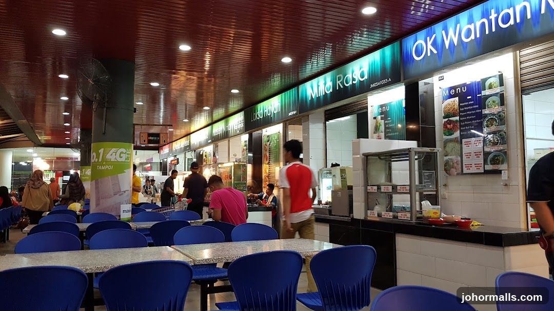 Food court with various stalls