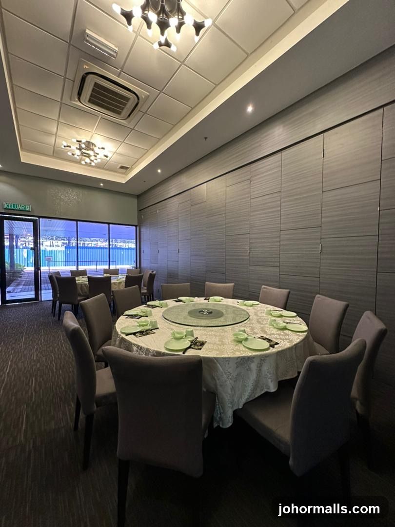 Restaurant Dining Room