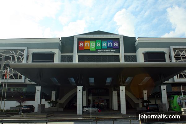 Angsana Johor Bahru Mall Entrance