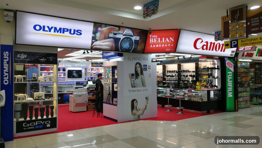 Camera Store Display