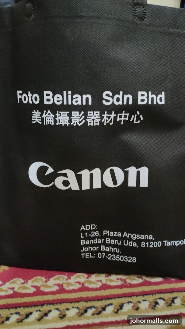 Canon branded tote bag