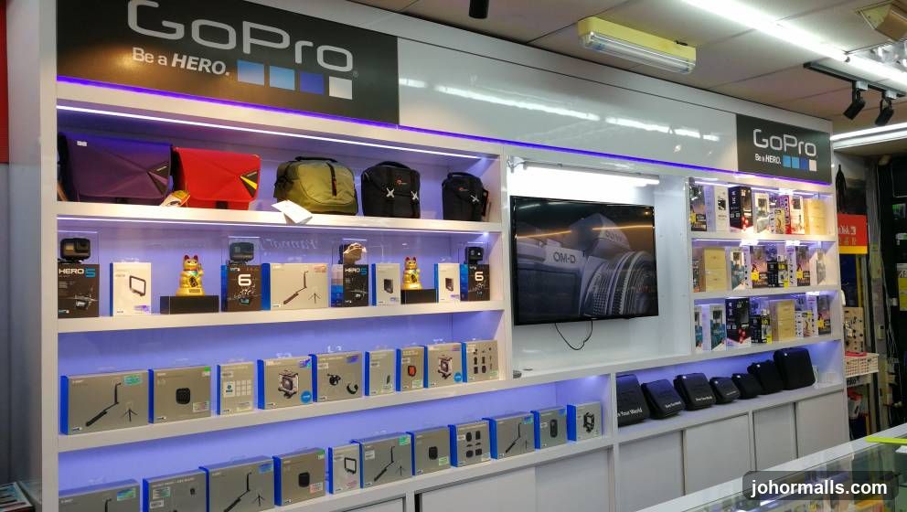 GoPro Store Display