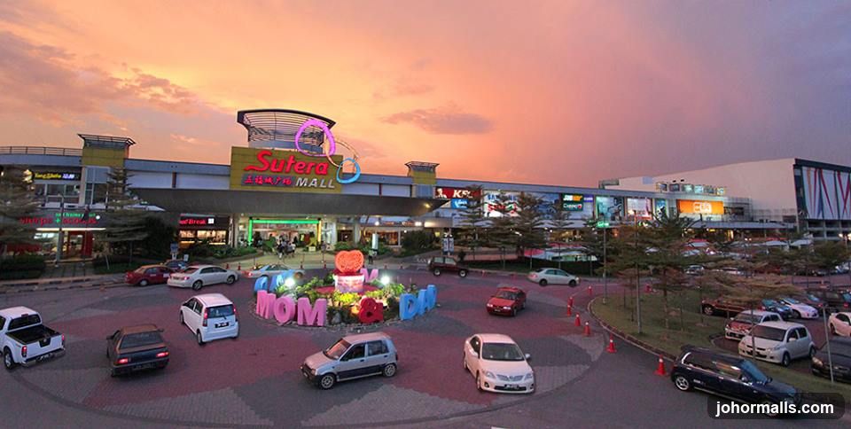 Sutera Mall Exterior at Sunset