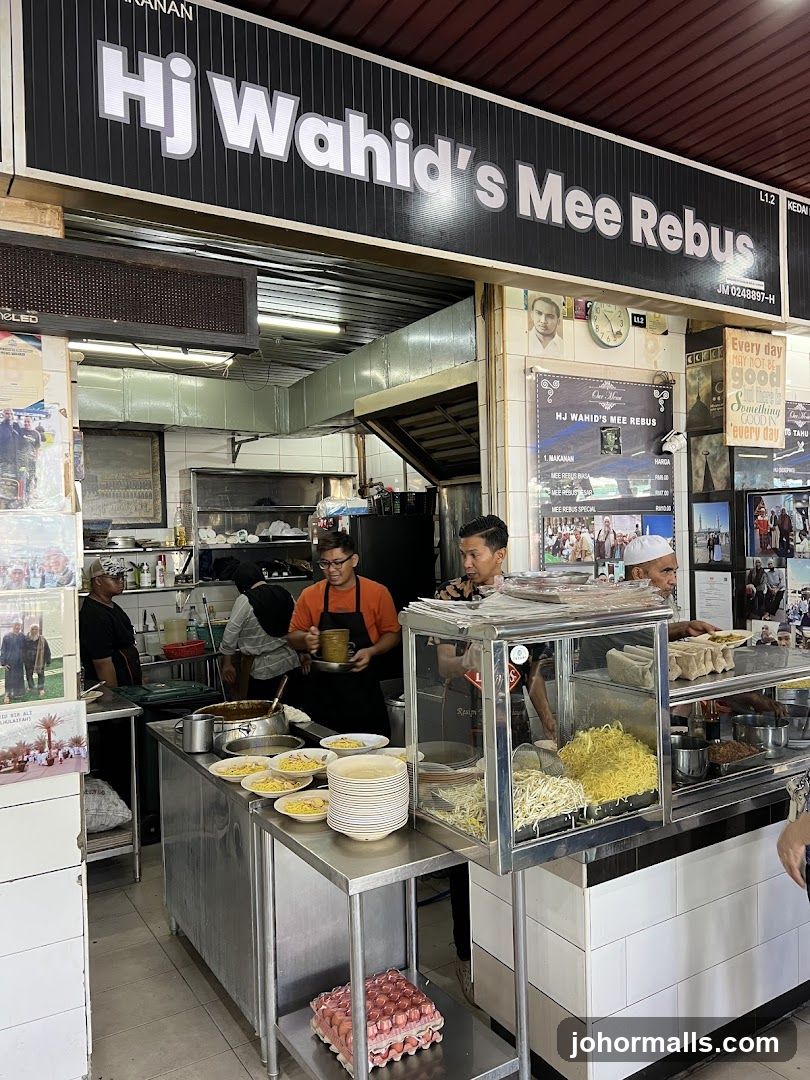 Hj Wahid's Mee Rebus Stall