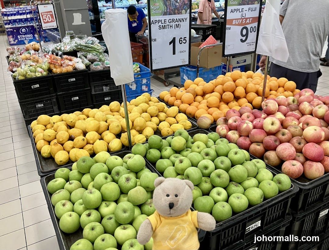 Fruit Display in Supermarket