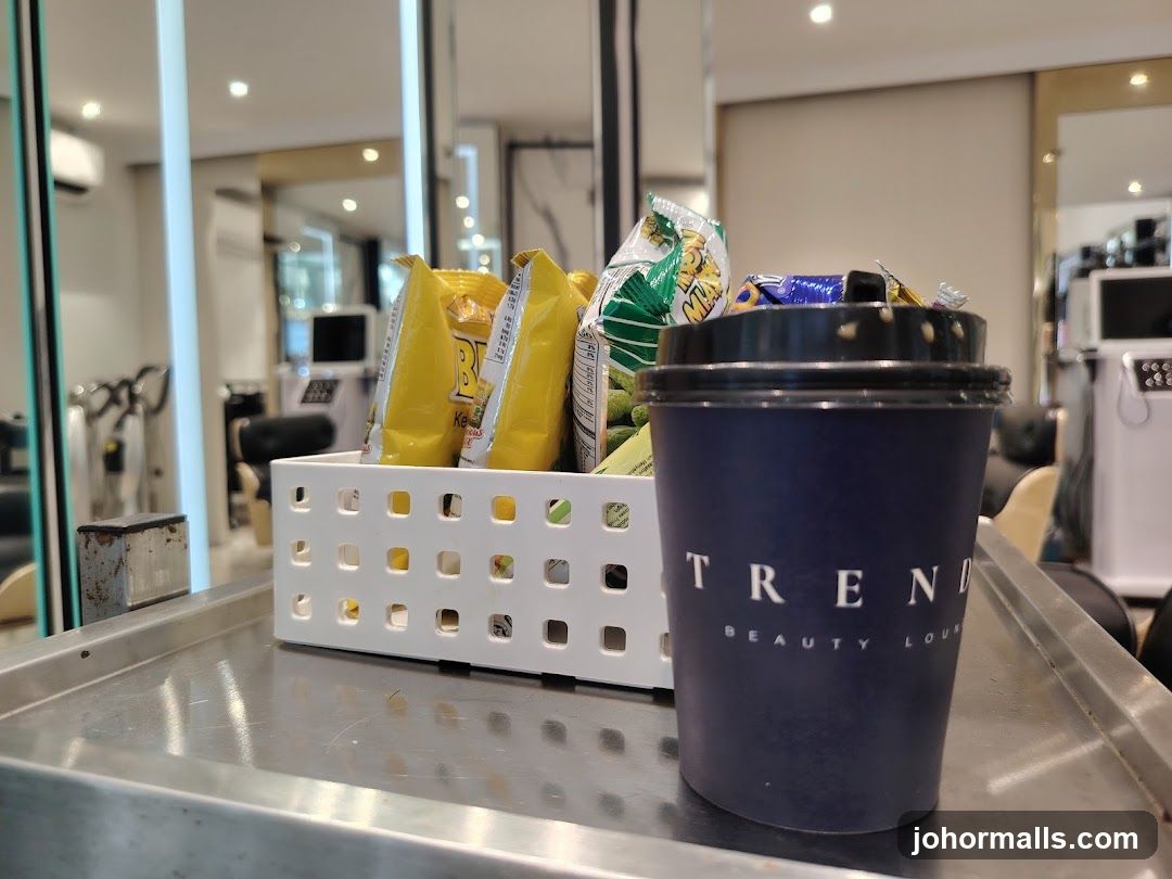 Snacks and Drink at Beauty Lounge