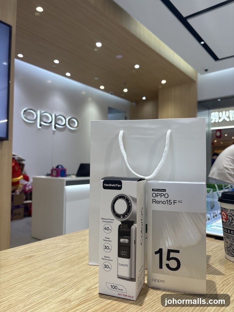 OPPO Store Display