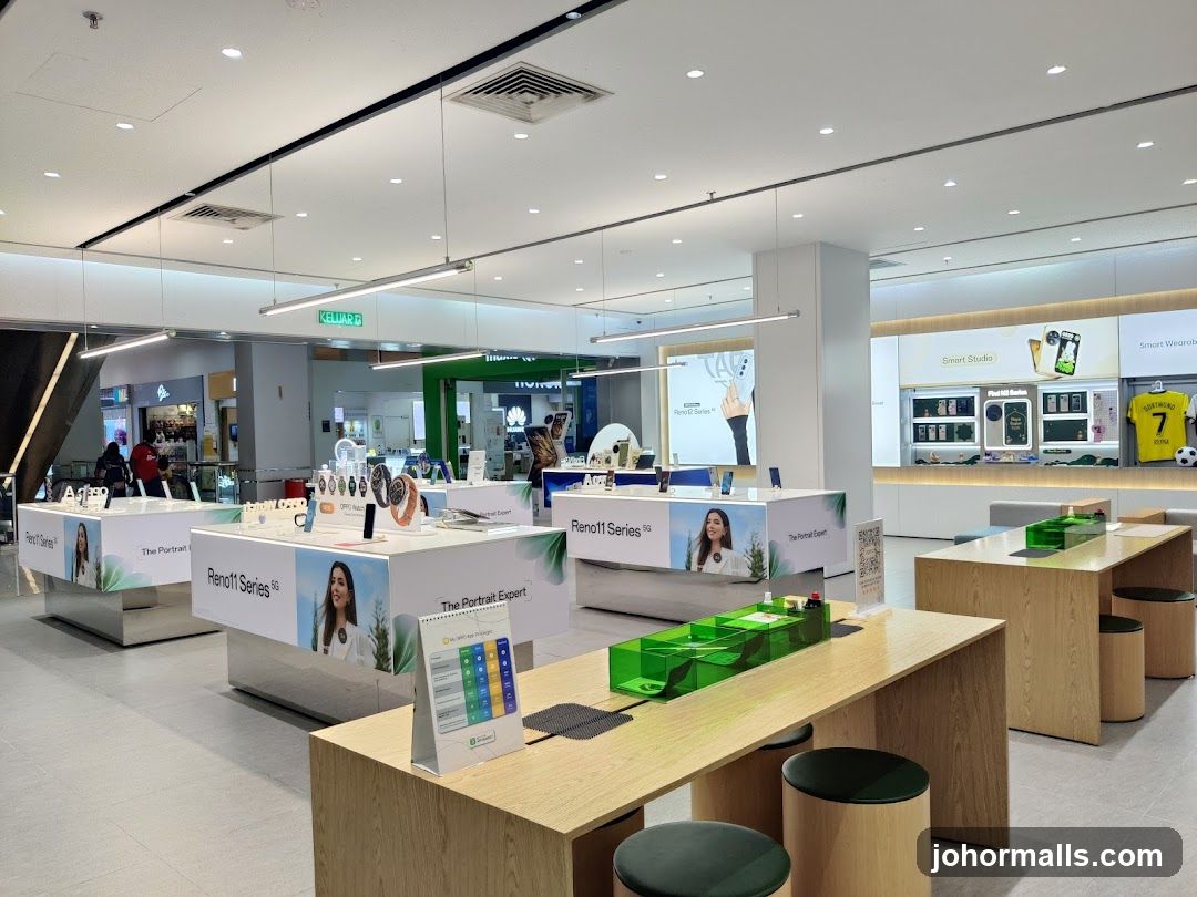 Oppo Store Interior