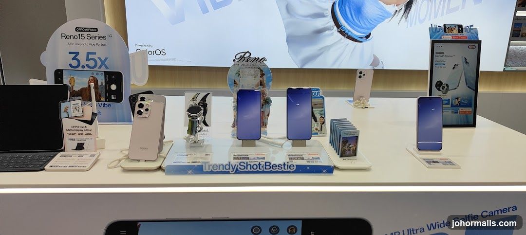 OPPO Reno15 Series 5G Display