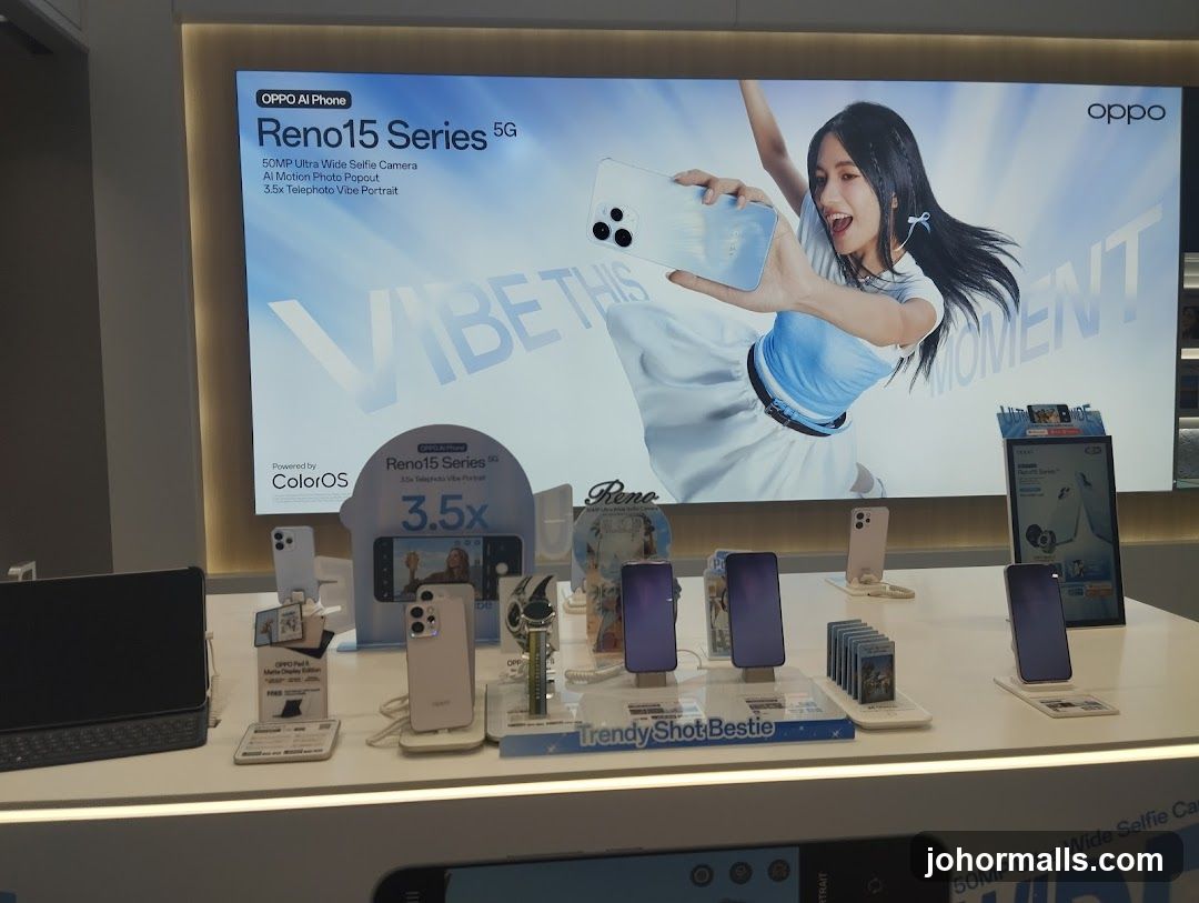 OPPO Reno15 Series 5G Display