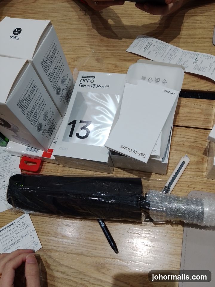 OPPO Reno13 Pro 5G and other items