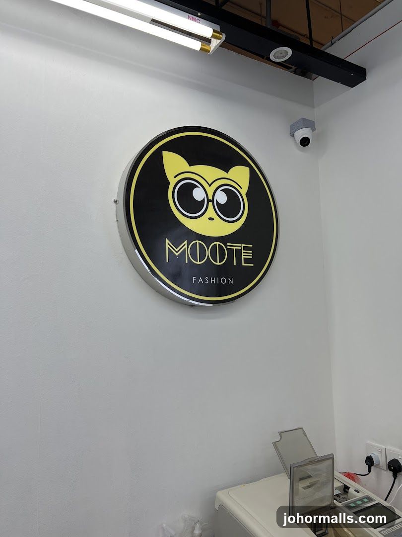 Mooté Fashion Sign