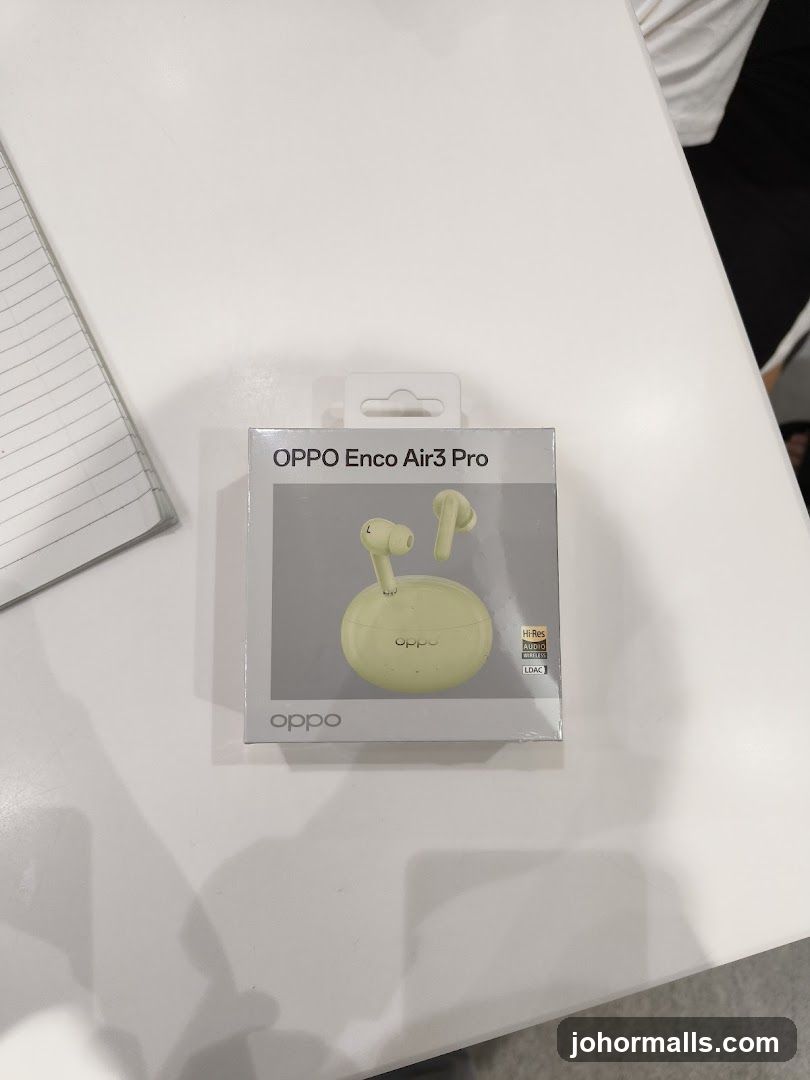 OPPO Enco Air3 Pro Earbuds Box