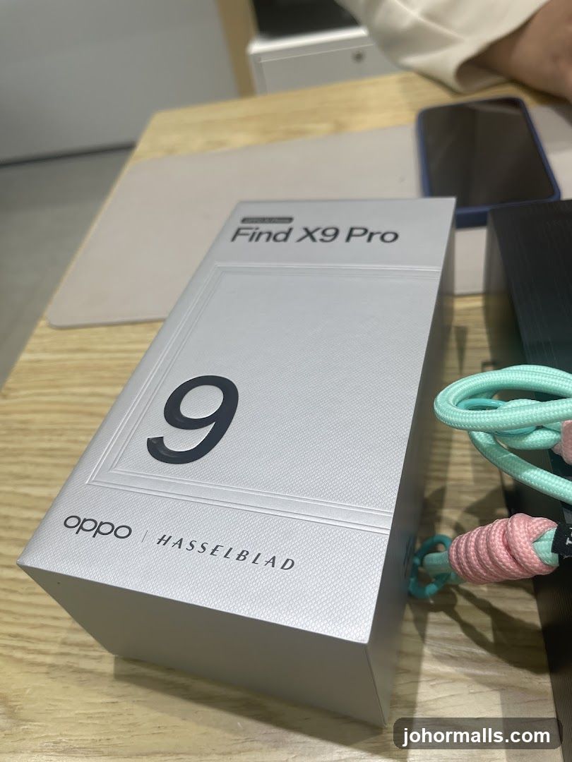 Oppo Find X9 Pro Box