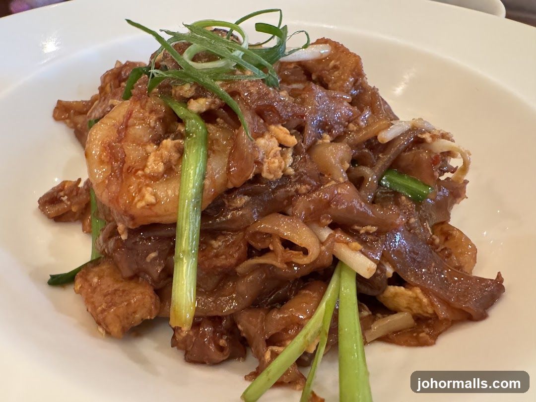 Stir-fried Noodles with Shrimp