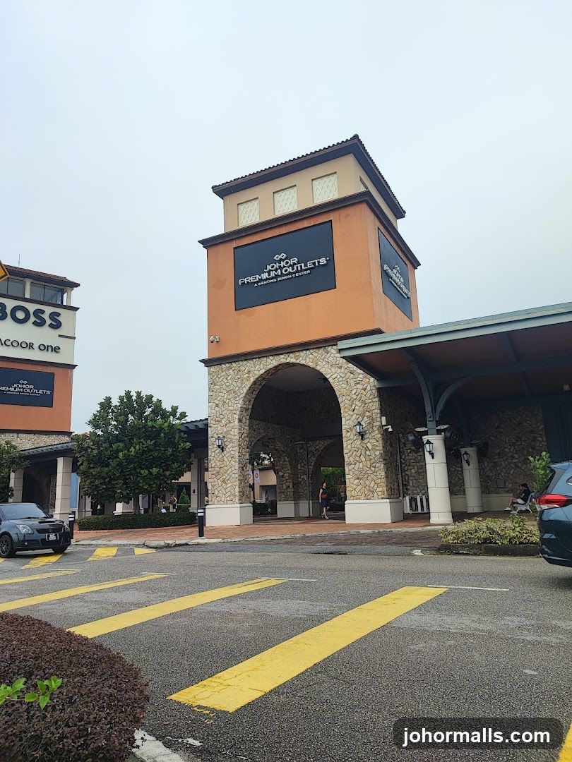 Nike Unite Store - Johor Premium Outlets