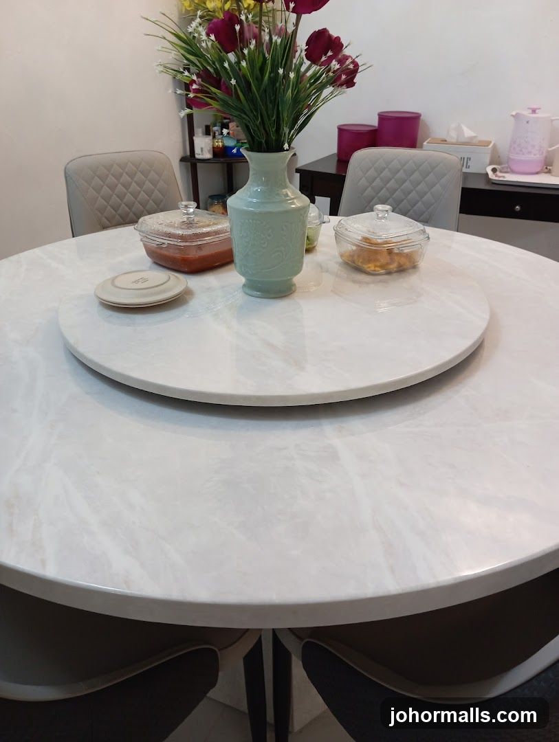 Dining Table Setting
