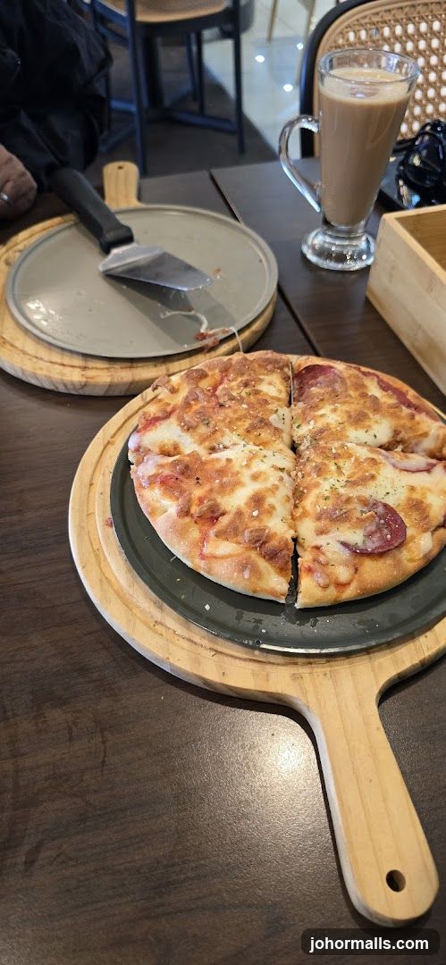 Pizza and Drink