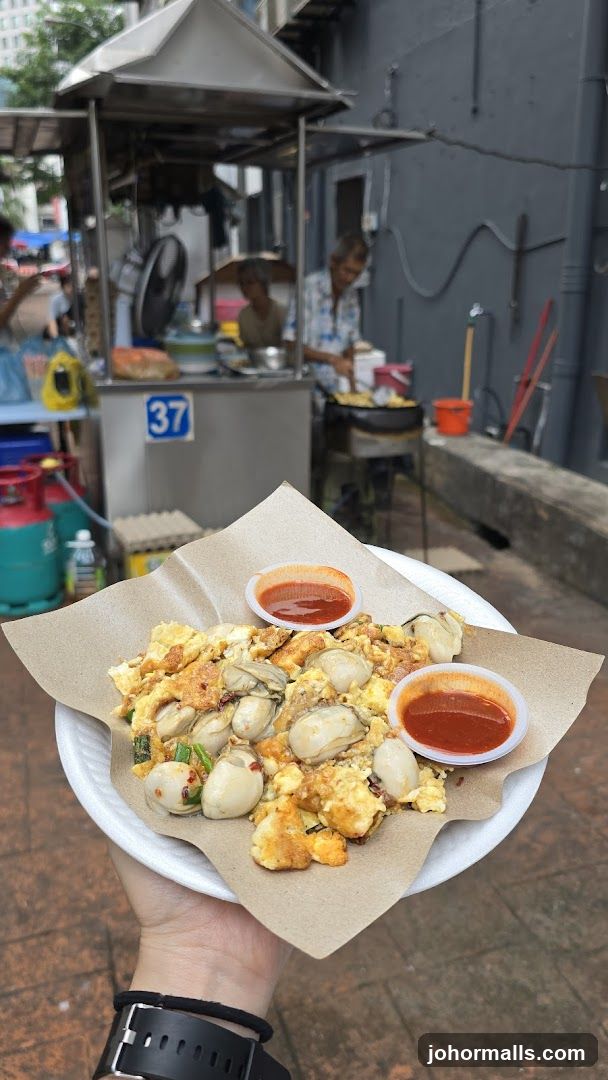 Oyster Omelette with Chili Sauce