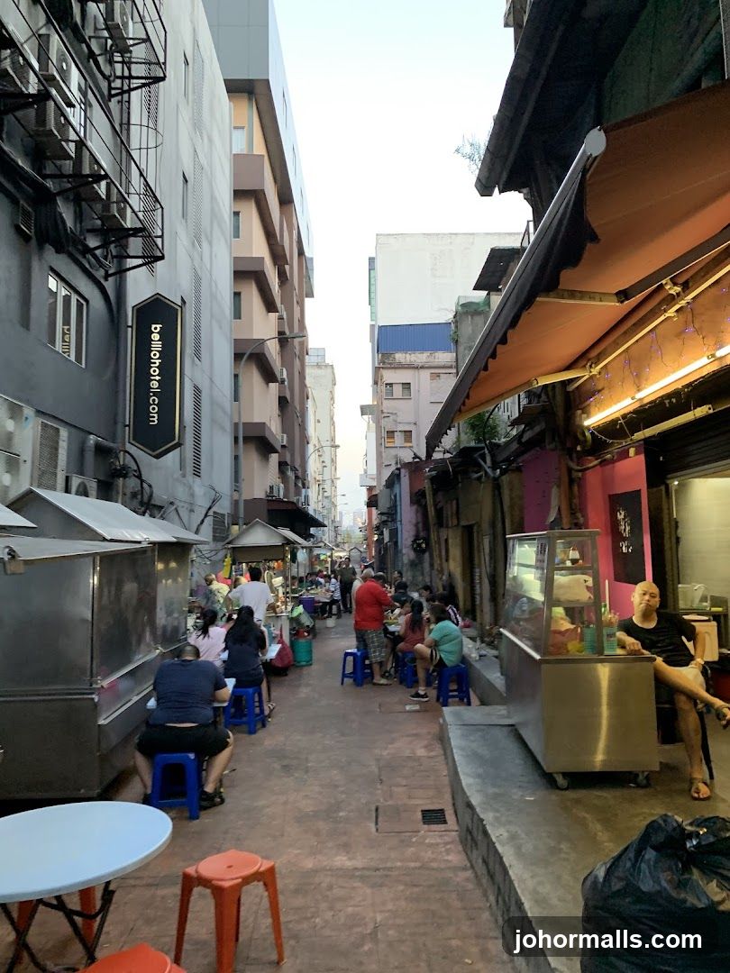 Street Food Alley