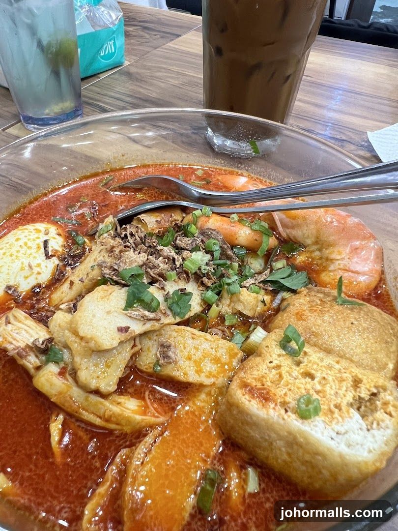 Noodle Soup with Shrimp and Tofu