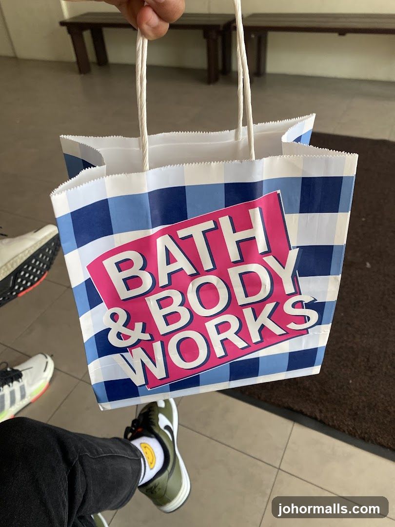 Bath & Body Works Bag