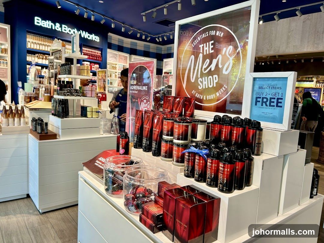 Bath & Body Works Men's Shop Display