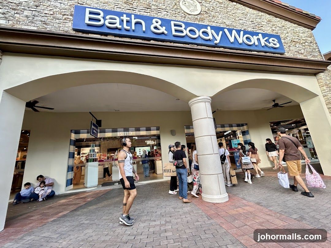 Bath & Body Works Storefront