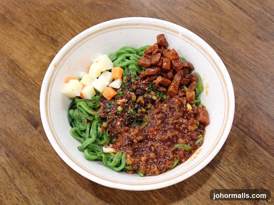 Green Noodles with Toppings