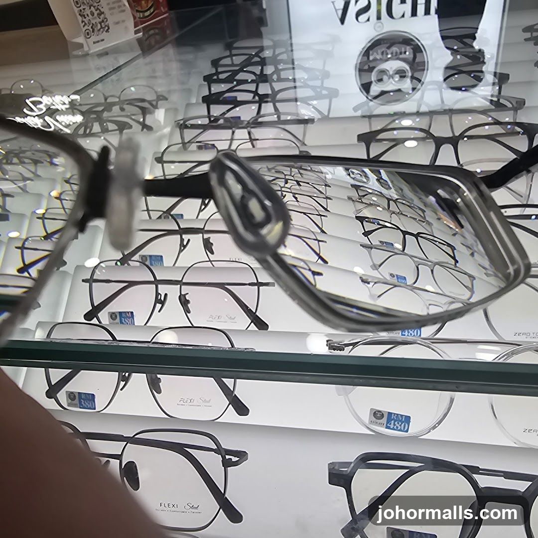 Eyeglasses Display
