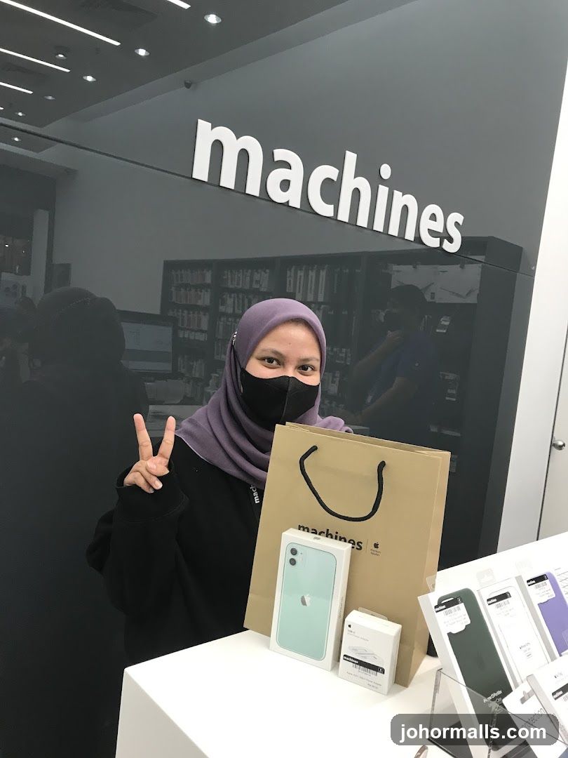 Machines KSL City Apple Reseller Store