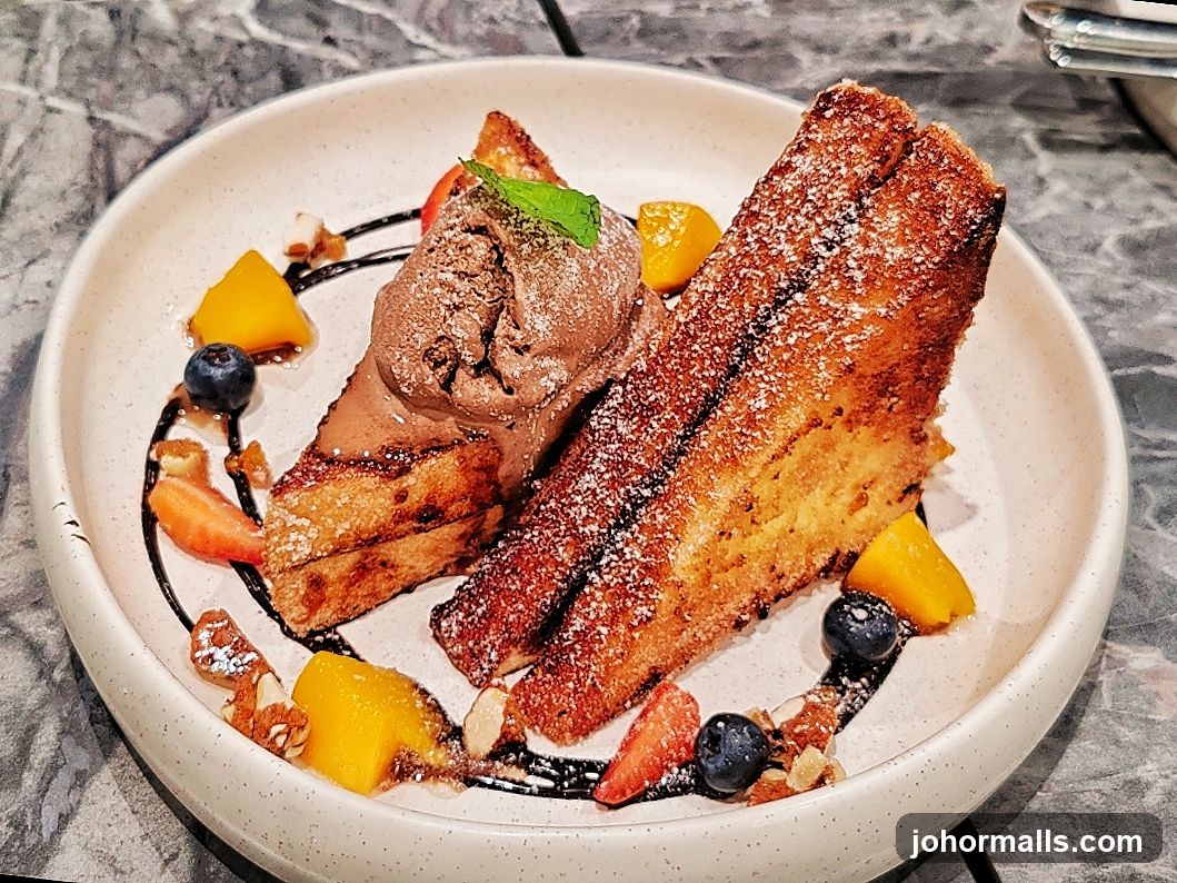 French Toast with Chocolate Ice Cream