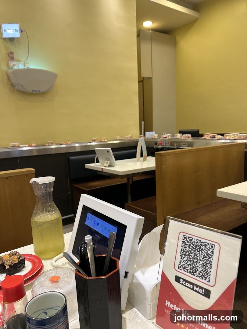 Restaurant Table Setting