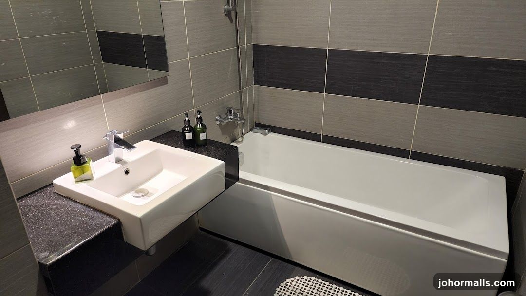 Modern Bathroom with Sink and Bathtub