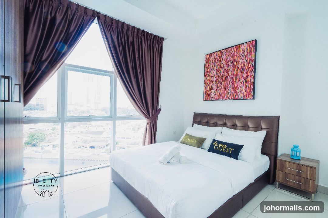 Modern Bedroom with City View