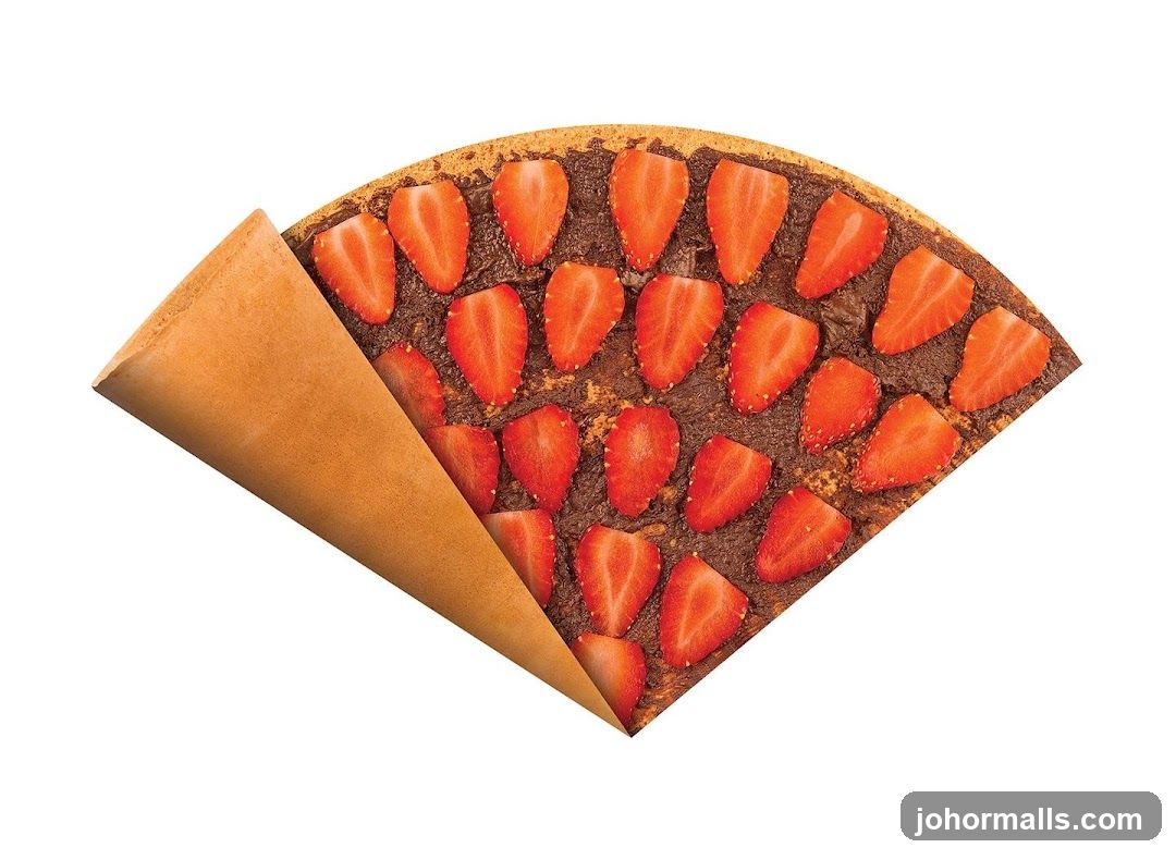 Crepe with Strawberries and Chocolate Spread