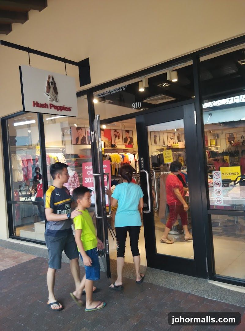 Hush Puppies Storefront